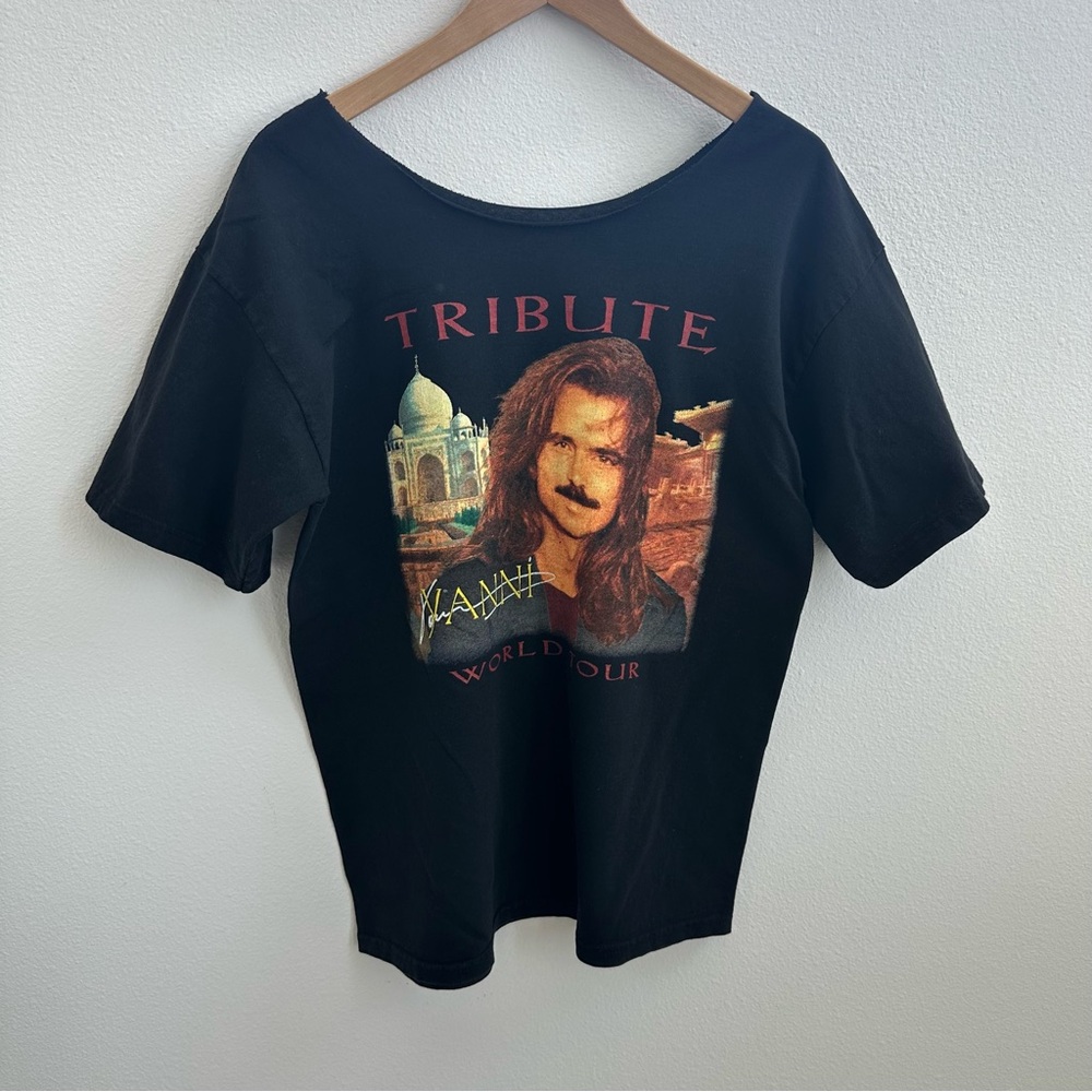 Yanni off-the-shoulder Tribute World Tour 2013 concert t-shirt